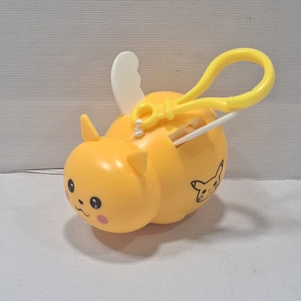 Llavero de personajes que mueven las alas y suenan