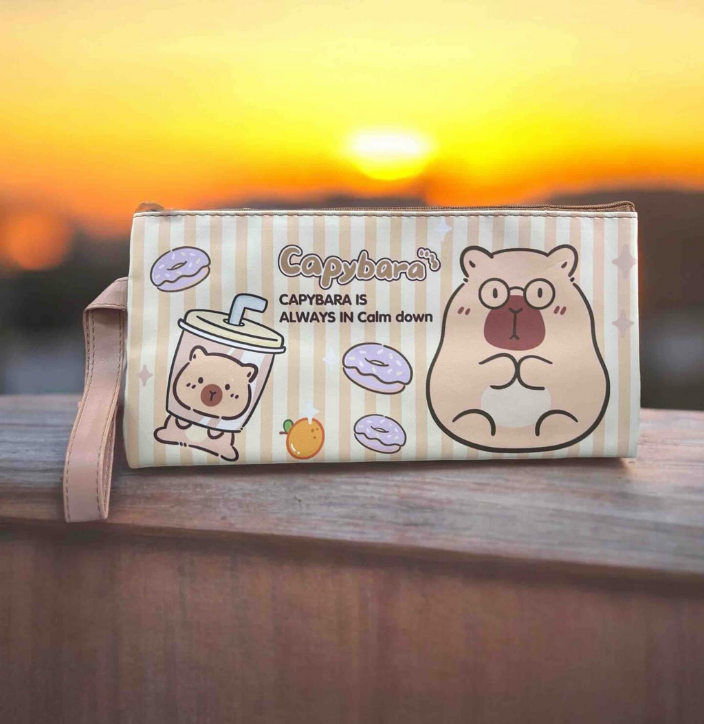 Cartuchera capibara con diseño