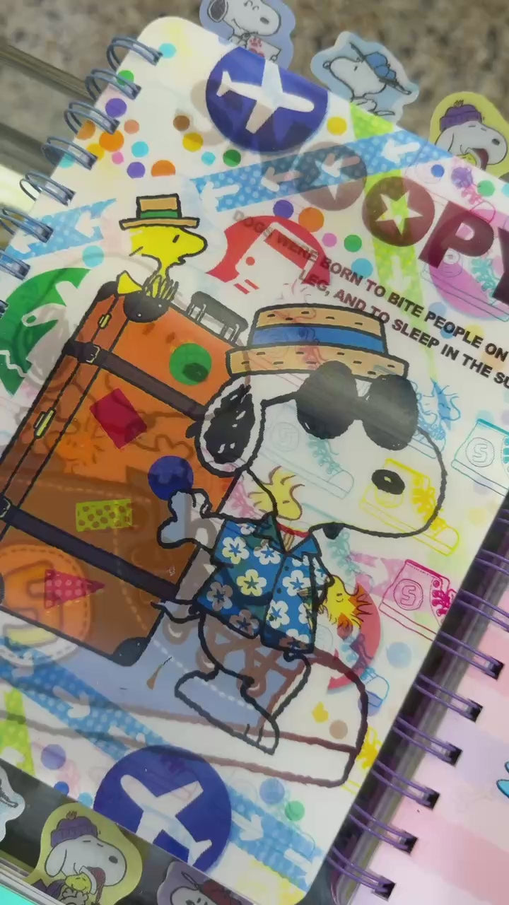 Cuaderno holográfico snoopy