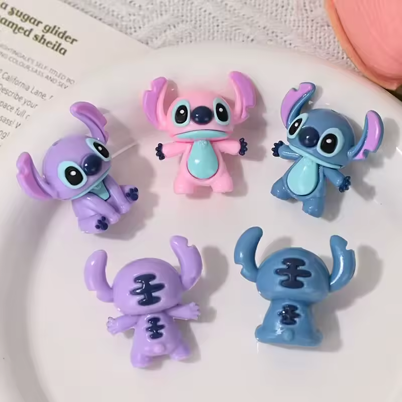 Set de 3 Figuras 3D de Stitch Flexible | PVC para Manualidades, Llaveros, Lapiceros y Decoración | 3.2 cm