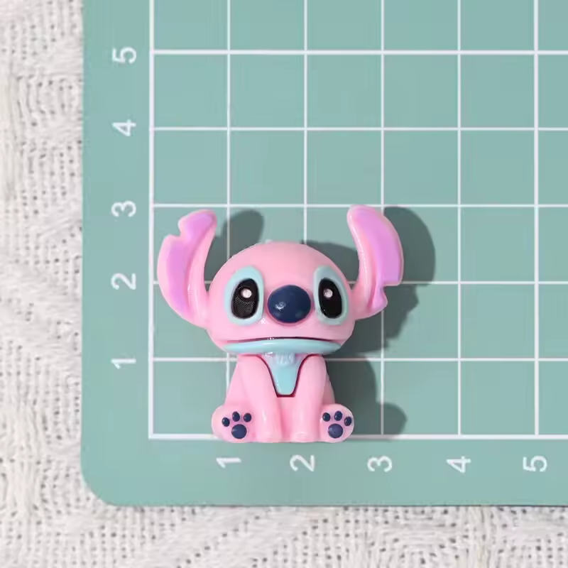 Set de 3 Figuras 3D de Stitch Flexible | PVC para Manualidades, Llaveros, Lapiceros y Decoración | 3.2 cm